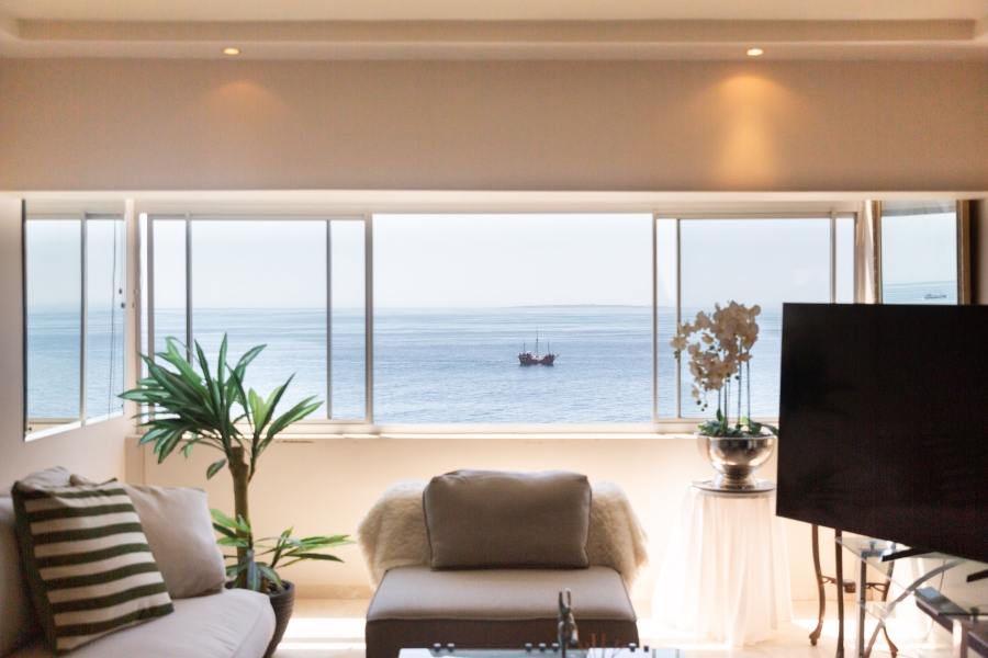 2 Bedroom Property for Sale in Mouille Point Western Cape